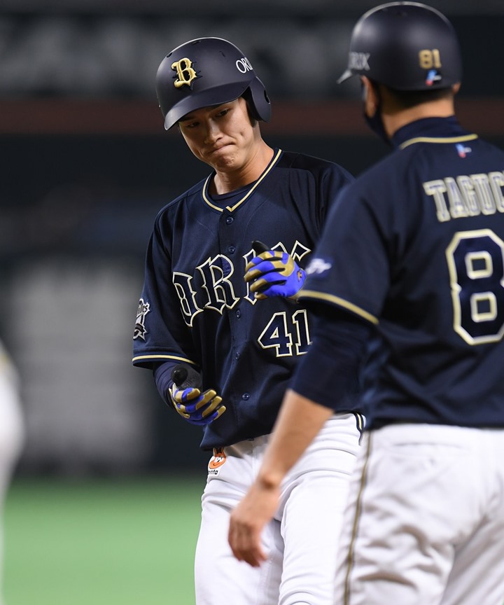 オリックスバファローズ 佐野皓大選手ユニフォーム - 応援グッズ