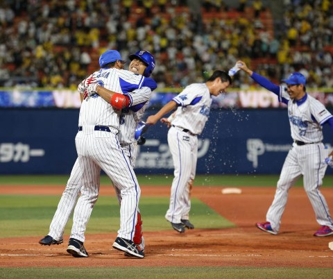 元横浜DeNAベイスターズ 井手正太郎選手 実使用 デサント 硬式