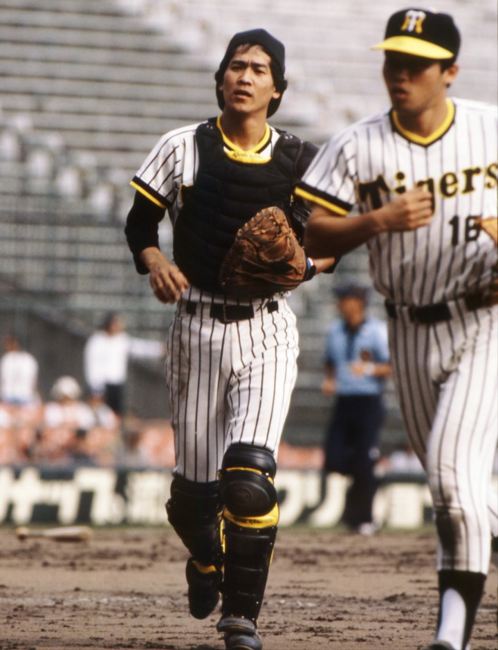 岡田彰布コラム 優勝チームに名捕手あり これはホンマのことよ 確実にアウトを取る配球のキャッチャーが一番よ 野球コラム 週刊ベースボールonline
