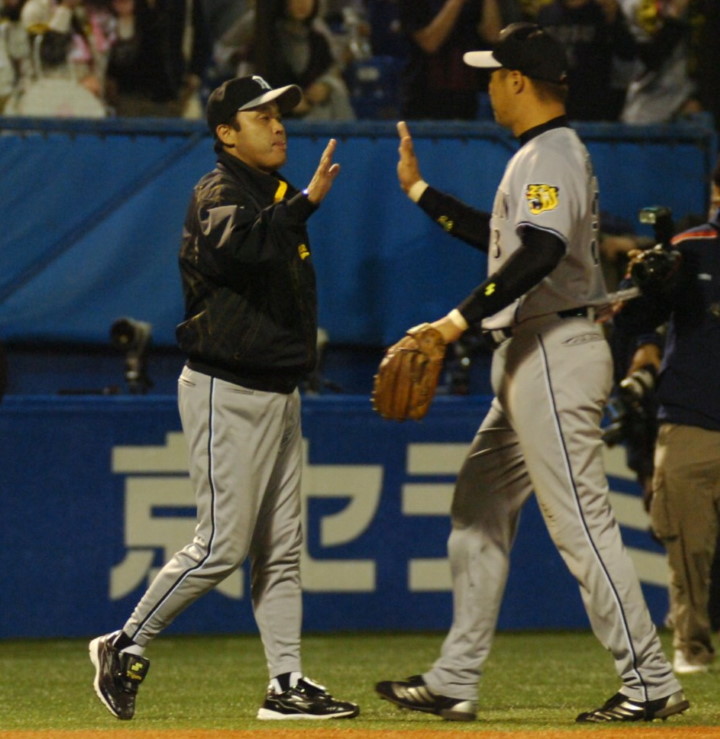 岡田彰布コラム 無観客試合の経験がないオレ 実際に開幕してどうなるのか でも優勝するためには熱いプレーをしていくだけよ 野球コラム 週刊ベースボールonline