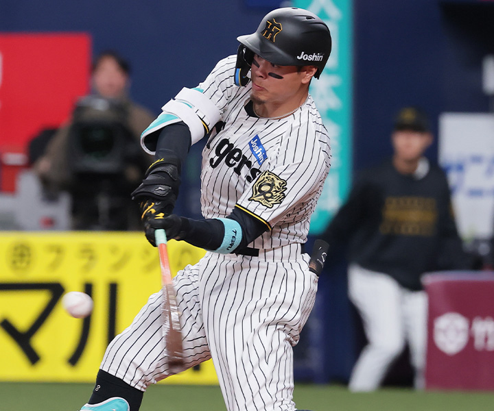岡田彰布コラム「タイガースは開幕カードは2勝1敗で新監督としてはいい滑り出し　ただ、佐藤輝の三振が多いのは驚かんよ、普通のことやんか……」