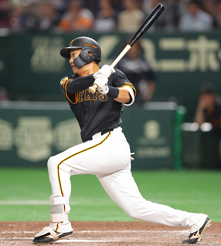 巨人・笹原操希インタビュー トータルプレーヤーを目指して「打って守って走って、というのが理想像。長野さんのような選手を目指していきたい ...