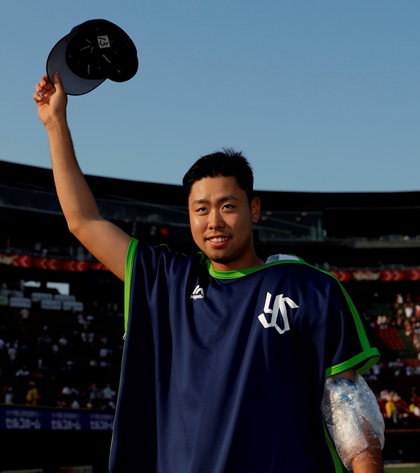 ヤクルトの中継ぎ左腕・中尾輝が選んだ言葉は「お母さん、ありがとう」