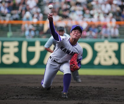 東北勢悲願の甲子園制覇へエース・吉田輝星の快投で金足農が好スタート！