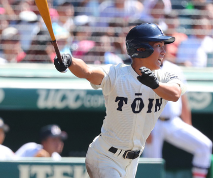 ドラフト1位の評価は不動！準々決勝で1大会「甲子園三方向」弾を放った大阪桐蔭・藤原恭大