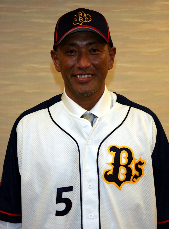 FA史】メジャー断念の稲葉篤紀が北の大地へ／2004＆05年 | 野球