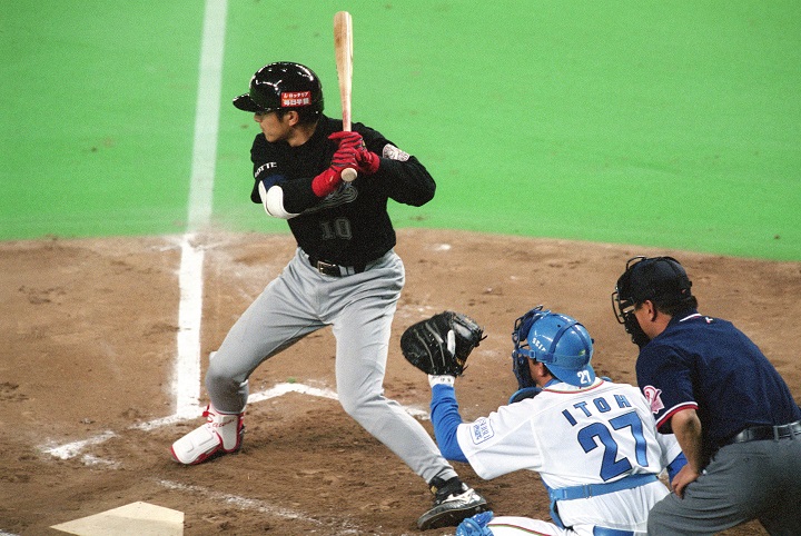 元ロッテ 澤井良輔 現役時代の思い出は02年開幕戦スタメン出場 パンチ佐藤の漢の背中 1 野球コラム 週刊ベースボールonline