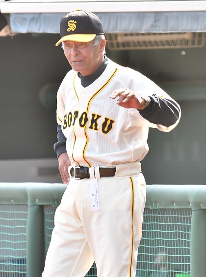 強豪復活へ本腰を入れる前OB会長。“オヤジ”の顔を持つ崇徳・應武篤良