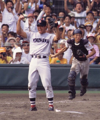 平成の怪物”松坂が59年ぶり決勝ノーヒットノーランで横浜が春夏連覇