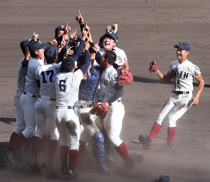 夏の甲子園決勝は先攻後攻どちらが多く勝っている？ 有利なのは……!?