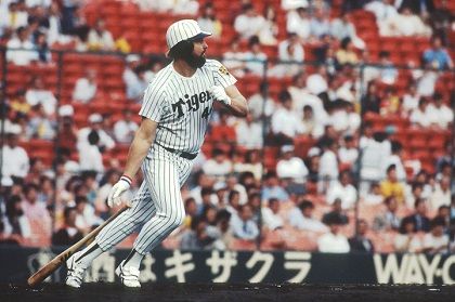 1986年のバース」を記録で読む。対巨人の苦手克服とレフト方向へ