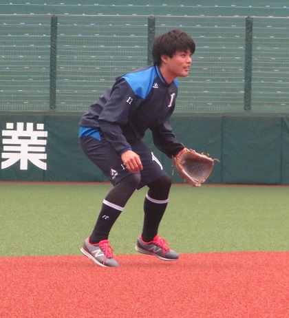 西武・松本航が“山川塾”で野手トレ敢行。一夜明け笑顔で「目立った筋肉痛はないです」