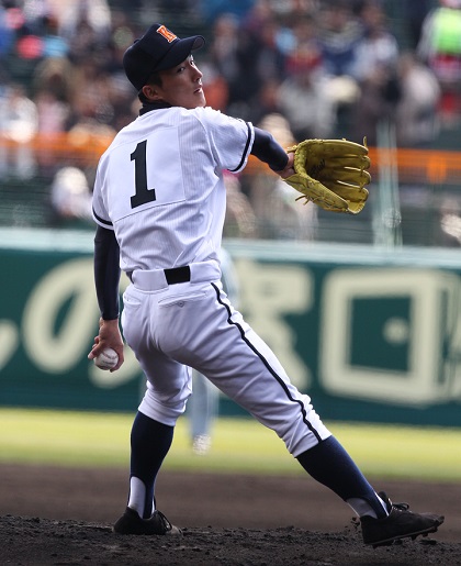 史上6校目の春夏連覇！ “琉球トルネード旋風”興南高・島袋洋奨【高校球児回顧】
