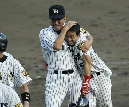 星野タイガースが歓喜のリーグ優勝！【2003年9月15日】 | 野球コラム