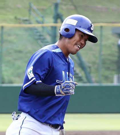 公式戦を1試合も戦わず迎えるドラフト――今川優馬は巨人二軍戦で一発