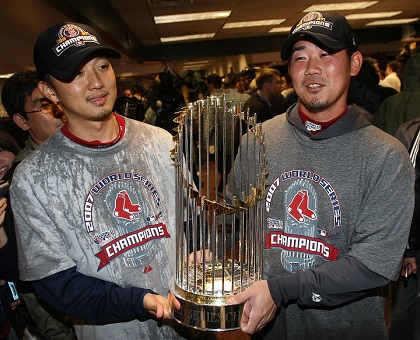 MLBワールドシリーズチャンピオン優勝記念メダル　松坂大輔＆岡島秀樹も大活躍貢献 ◇野球ワールドシリーズ優勝記念メダル1818番◇松坂大輔の背