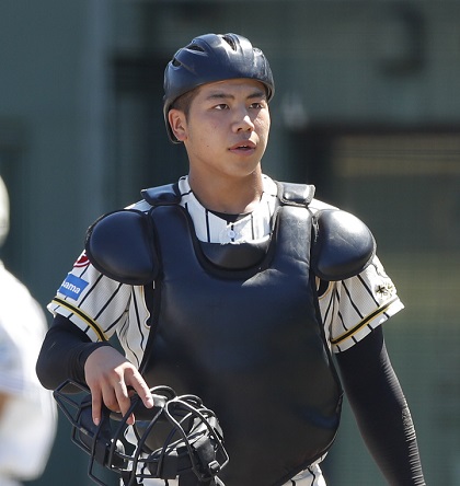 横浜　横浜隼人高校 大谷学園　ユニフォーム 縦縞ストライプ 横浜 大谷学園 ユニフォーム 白黒ストライプ - メルカリ