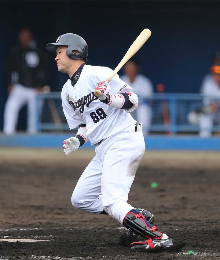 トライアウト 前中日 赤坂和幸 全力プレー誓う苦労人 野球コラム 週刊ベースボールonline