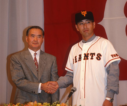 清原和博、FAで巨人入団【1996年11月24日】