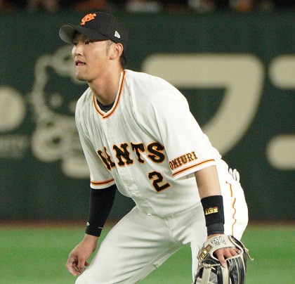 吉川尚輝復帰まで頭を悩ませる巨人…セ・リーグ6球団「二塁手事情」は？