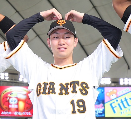 本拠地初勝利をマークした巨人・山崎伊織。桑田真澄コーチの教えを実践し成長の一途