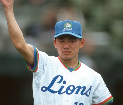 羽生田忠克、英智、南竜介…「強肩が衝撃的だった」伝説の外野手たち