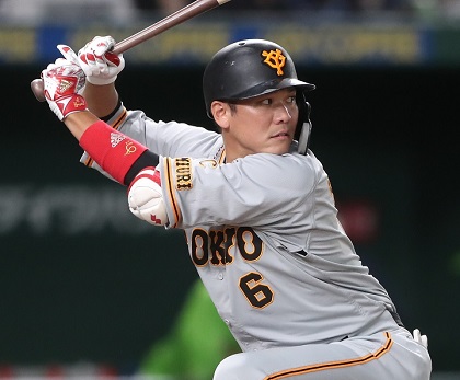 打撃好調の巨人・坂本勇人　コンバート案も「日本一の遊撃手」の指摘が