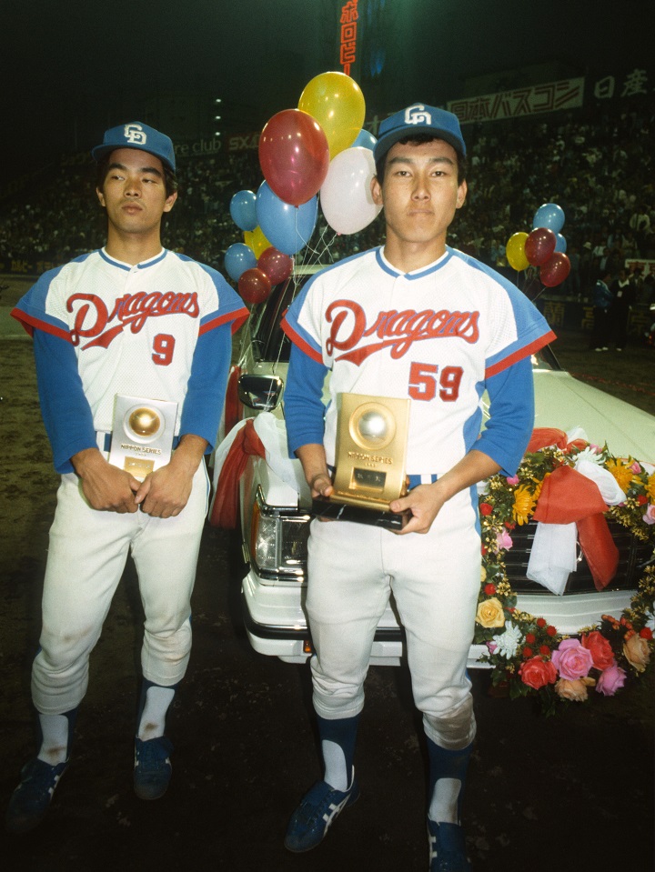 捕手として一度終わった”中尾孝義は、なぜ巨人でカムバック賞を受賞