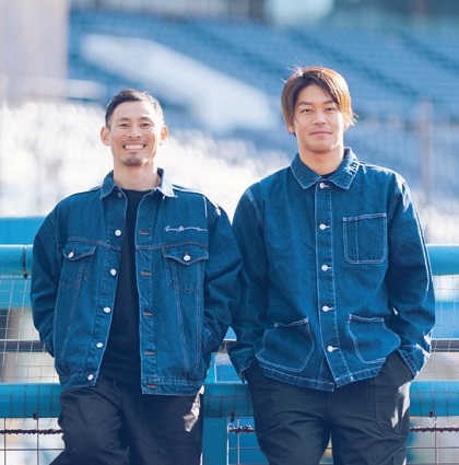 今回のモデルは佐々木千隼投手、荻野貴司外野手！　ロッテが「umi(ウミ)」の新商品として春物アパレルの販売を開始