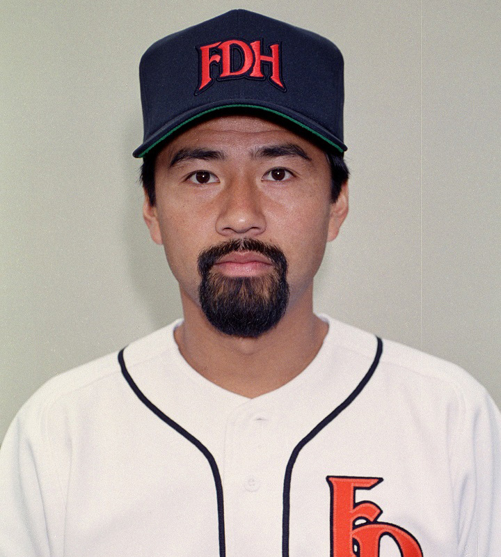 641BBM92 巨人 広田浩章 44 戦力外通告を受けた元巨人守護神・広田浩章が「野村再生工場」で