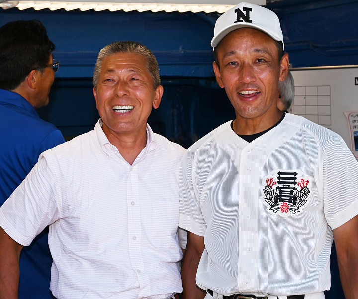 【高校野球】小倉前監督に「恩返し」を果たした日大三・三木監督とナイン　最終目標はまだ先に