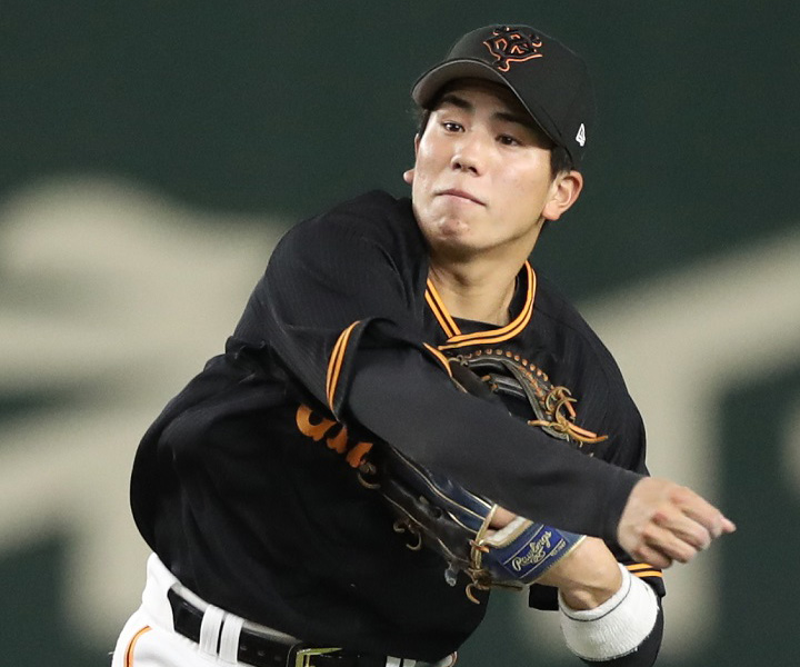大卒ルーキーが巨人に新風　他球団から「球界を代表する遊撃になる」の高評価が