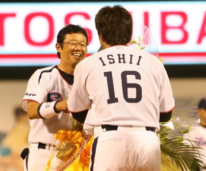 10年前のヤクルト／チーム21年ぶりの最下位にユニフォームを脱いだ古田監督
