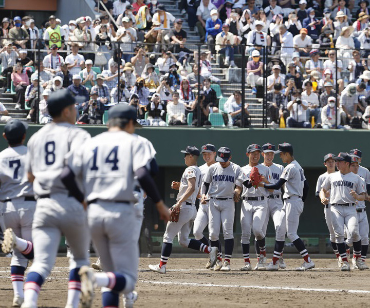 【高校野球】昨夏のトラウマを振り払った横浜　慶應を下して夏の第1シードを獲得　