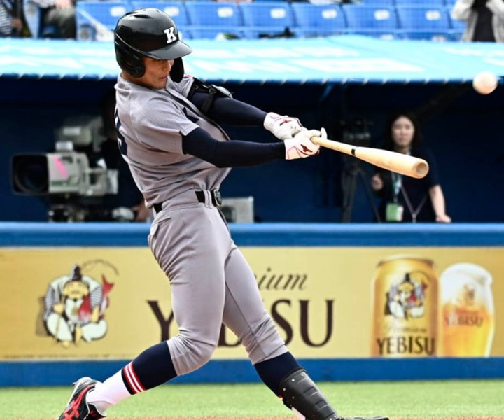 【大学野球】渡辺憩がサヨナラ本塁打！　勢いのある1年生がチームを活気づける慶大