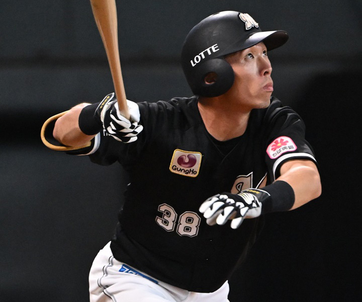 昨季一軍出場なしも…際立つ野球センスでチーム引っ張る「元盗塁王」は