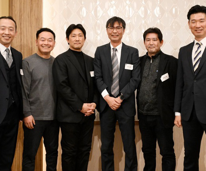 【大学野球】大学の枠を超え温めた旧交 「平成8年卒　東京六大学野球部・応援団　合同同窓会」が開催