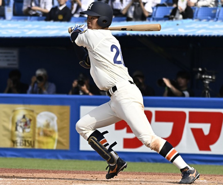 【大学野球】開幕戦で神宮スタメンデビューを果たした2人の法大新人　チームを活気づける若い力