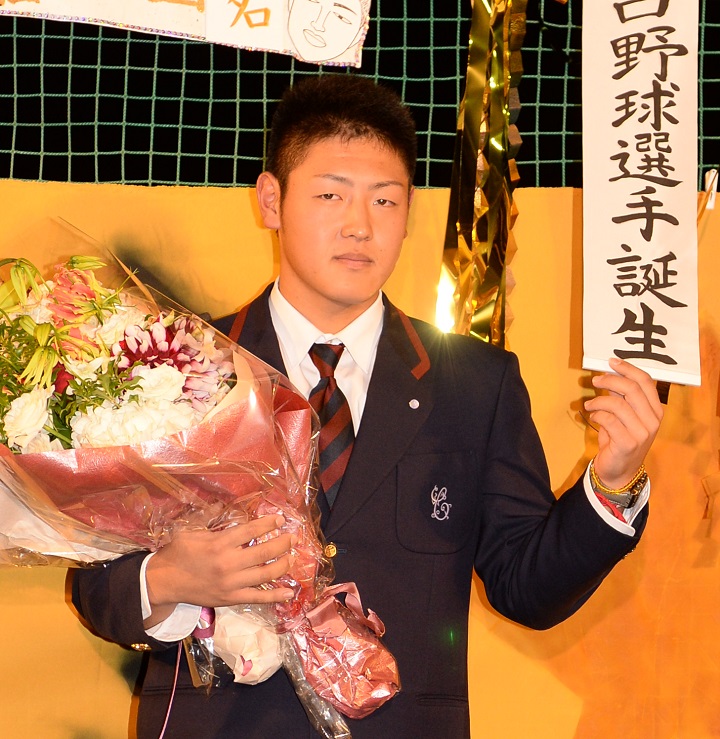 ドラフト回顧 14年 有原航平に人気集中で日本ハムが交渉権獲得 6球団が1位単独指名 野球コラム 週刊ベースボールonline