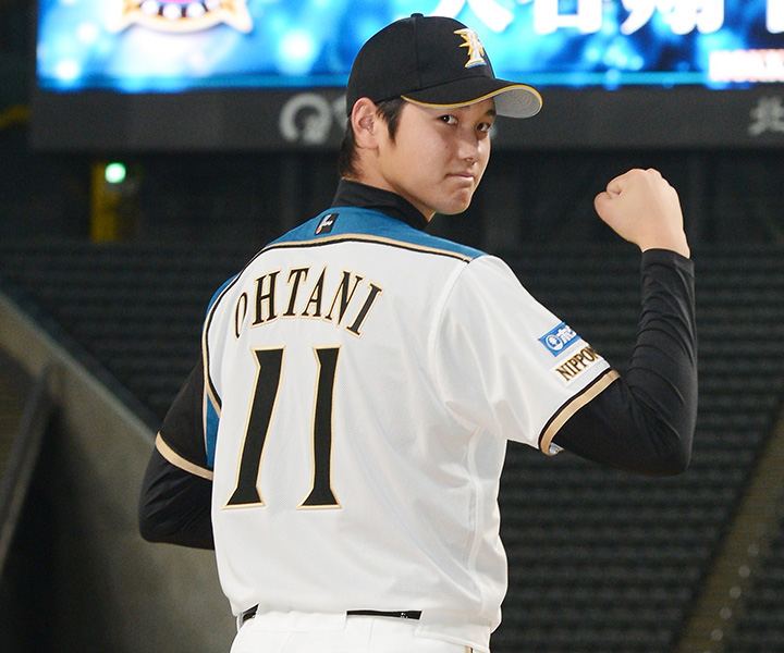 【ファイターズ50年史】鶴岡慎也の証言「大谷翔平選手の最初の印象は『礼儀をわきまえた素晴らしい好青年』」