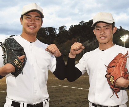 関戸康介(大阪桐蔭高・投手)＆松浦慶斗(大阪桐蔭高・投手) 春頂点を見据える左右の剛腕コンビ