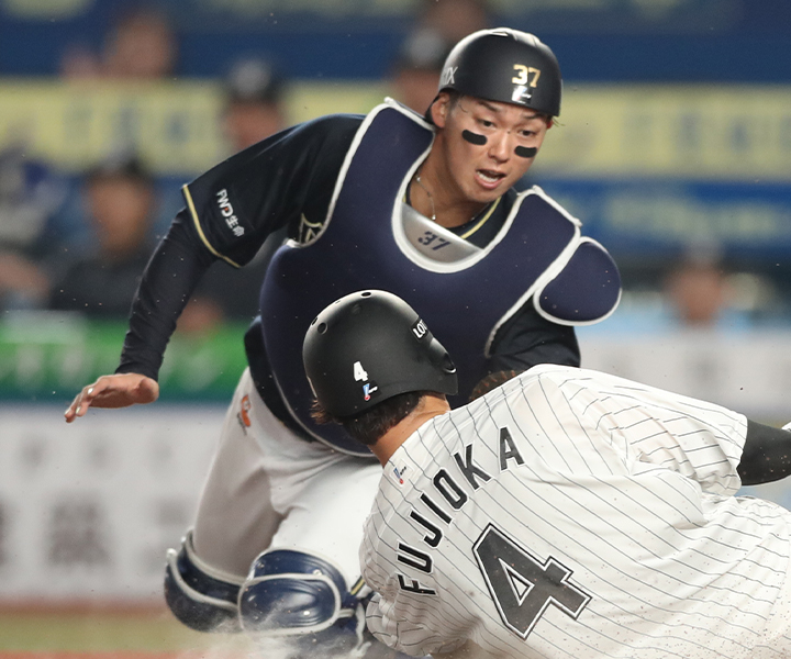 オリックス・石川亮「明るく、元気に、が一番」／ベンチでの心意気