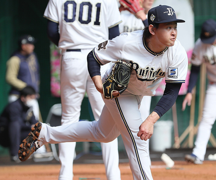 オリックス・宮城大弥「今年の宮崎キャンプは例年よりも多くのファンの方が集まってくださいました。もし正尚さんや由伸さんがいたら…」／ファンの声援