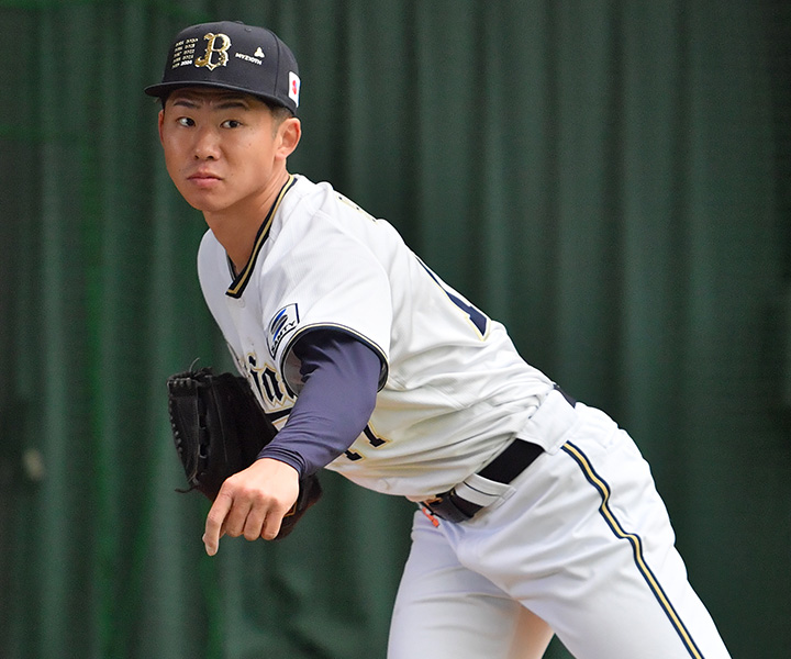 オリックス・曽谷龍平「今年は開幕から1年を通して一軍で完走したい。先発投手としてのポジションを絶対につかみたいと思っています」／開幕先発ローテ