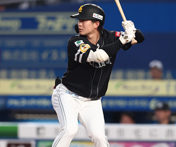 ソフトバンク・川村友斗「一軍で一緒にプレーさせてもらうようになって、あらためて考えてみたら近藤健介さんすごいなと」／あこがれの選手