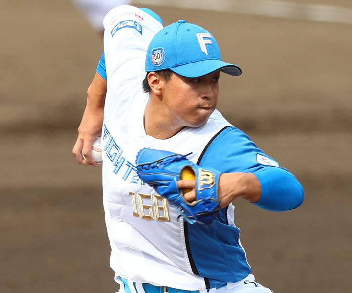 日本ハム・松岡洸希「初夢で、坊主姿で一軍で投げている自分の姿を見たので、髪の毛を丸刈りにしました」／初夢