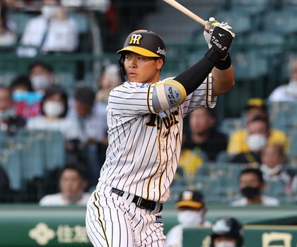 張本勲コラム「将来の日本球界を背負って立つ選手阪神の佐藤輝明とロッテの佐々木朗希は、大きくたくましく育ってもらいたい」
