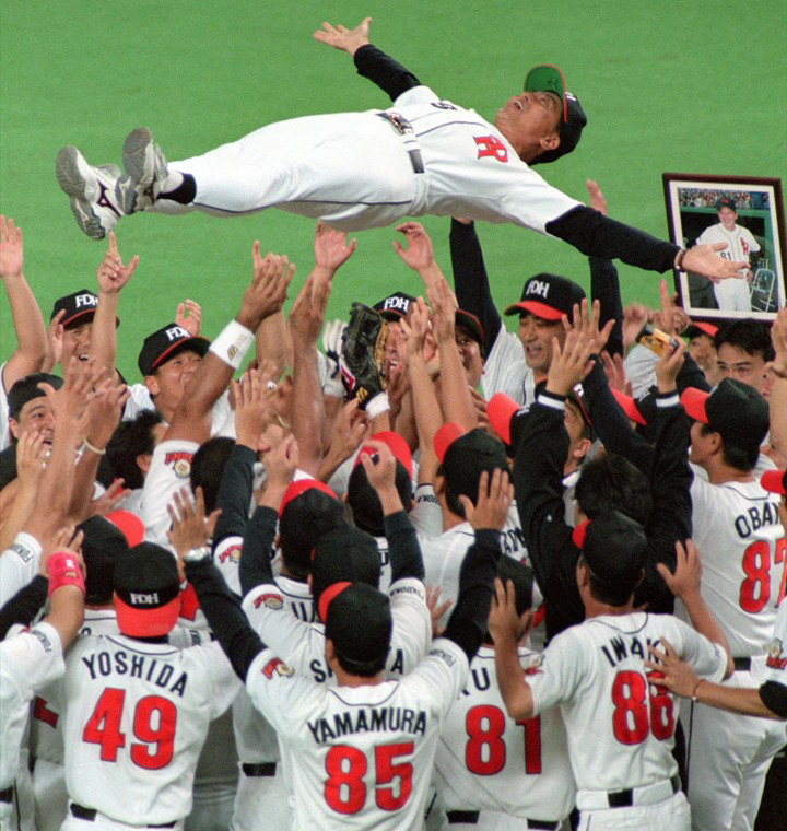 【90's ホークスの記憶】勝利への執念、結実の1999年 王貞治監督が選手に伝えたかったこと── 野球コラム