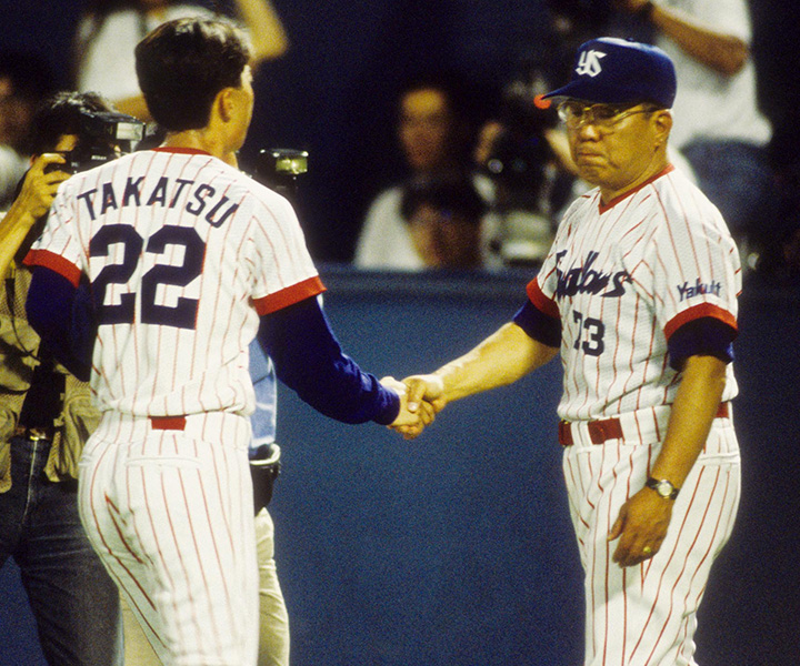 【90's FILE】ヤクルト・黄金期を築き上げた指揮官の野村克也　強く明るく若いチームで4度のV