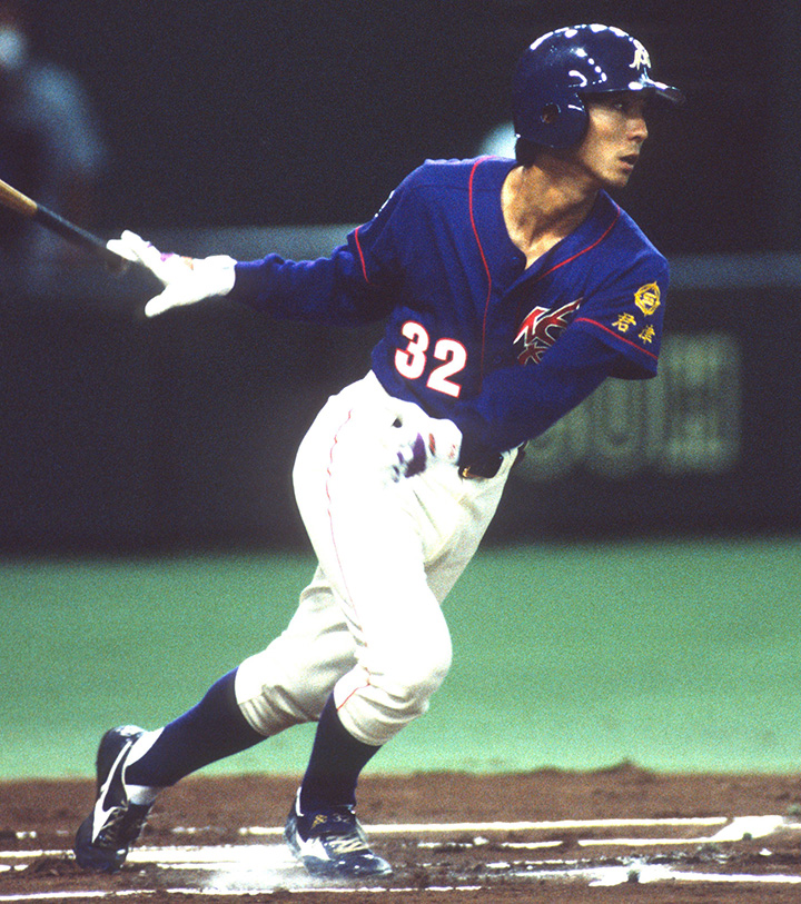 元 巨人小笠原道大選手ユニフォーム 元 巨人小笠原道大選手ユニフォーム